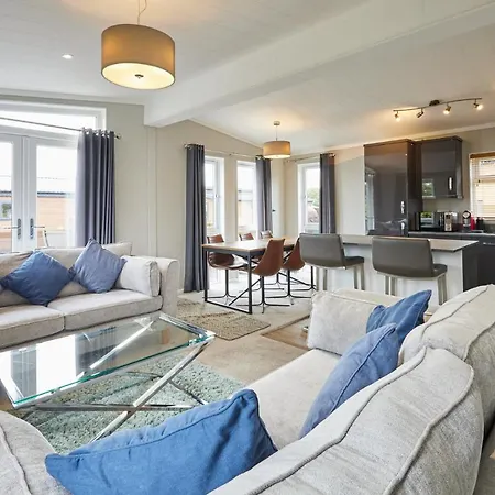 Alpstuga Host & - 19 The Pines