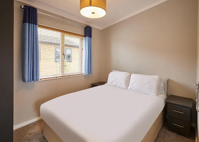 Chalet Host & - 19 The Pines